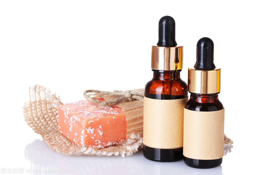 瓶用香精油与肥皂中白色隔离香精的协同作用与市场优势